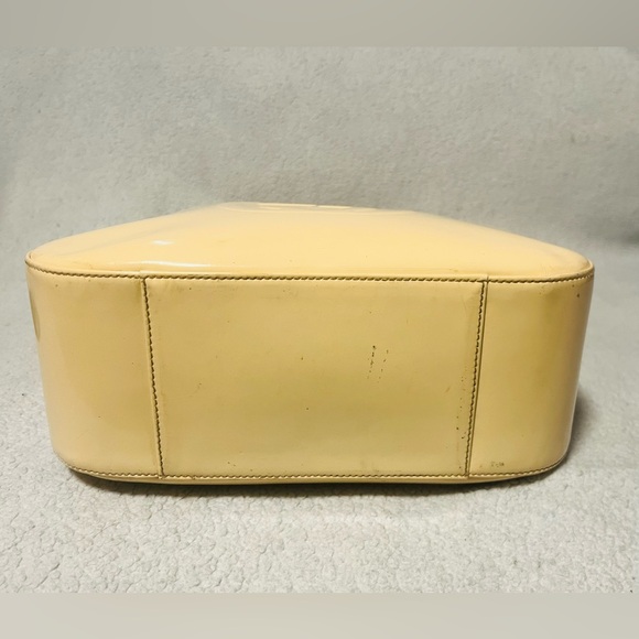 Gucci Vintage Beige Interlocking GG Shoulder Bag - Picture 10 of 15